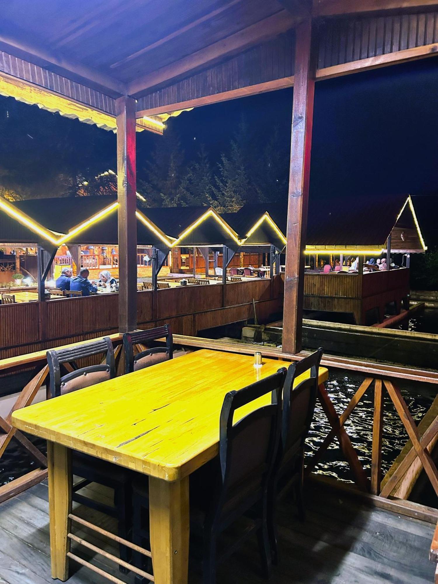 Isikli Kale Hotel Caykara Zewnętrze zdjęcie